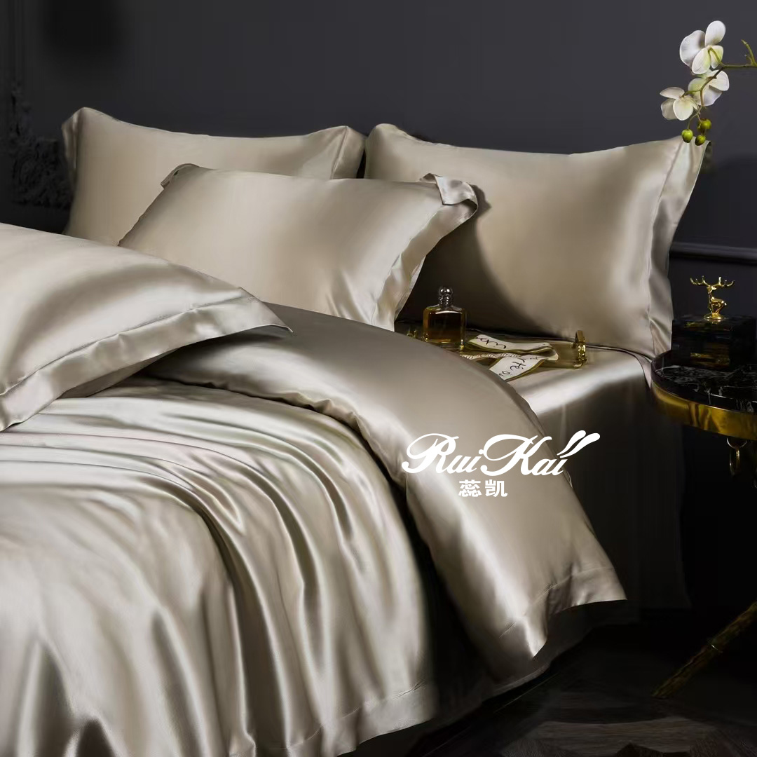 silk bedding set---7